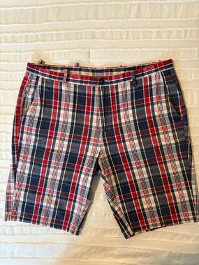 Men's Red & Navy Plaid Shorts size 36
